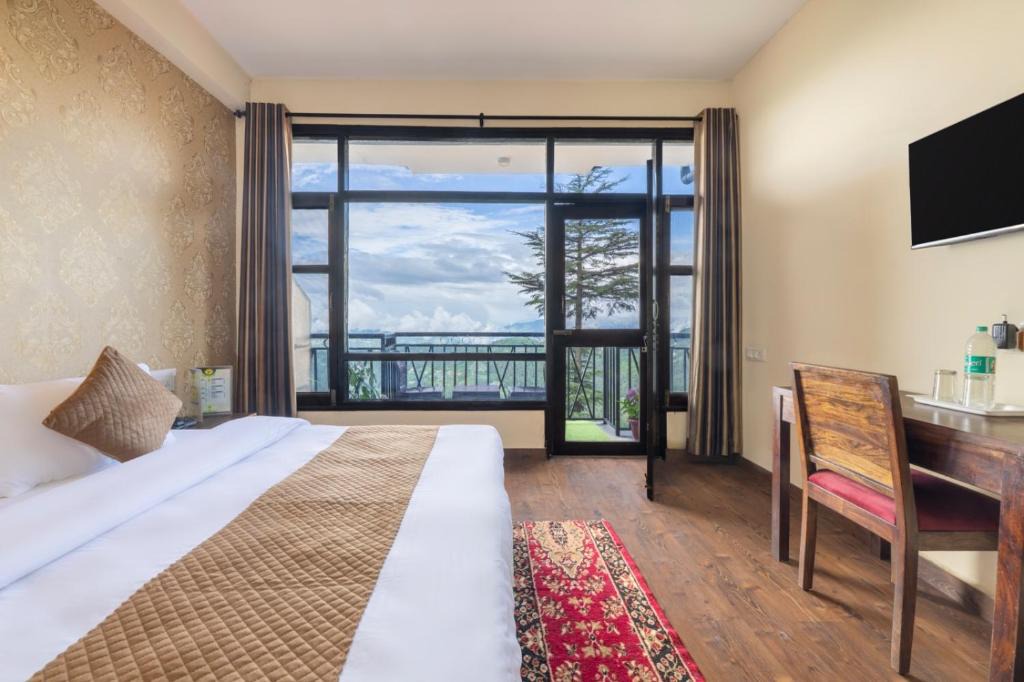 Kufri Hotel | The Prakriti Resort l Lift l The Stargaze Café l Indoor Multi Cuisine Restaurant l Power Backup Available l Managed By ExoticStays Group
