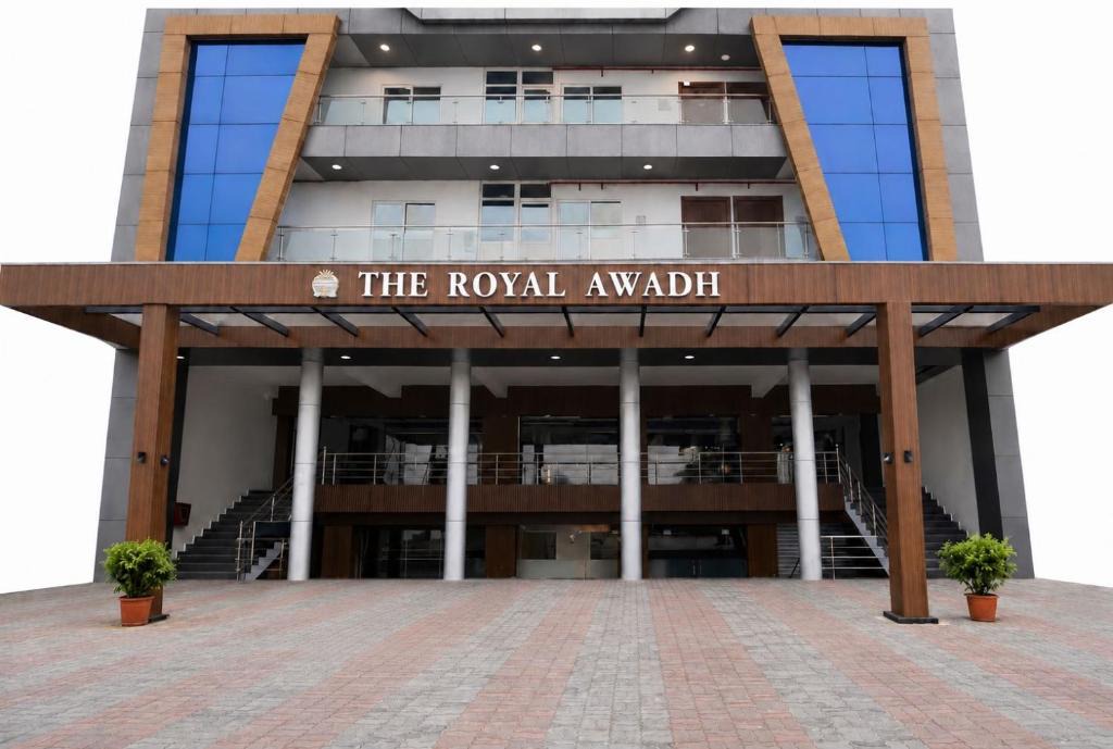 Bara Banki Hotel | The Royal Awadh