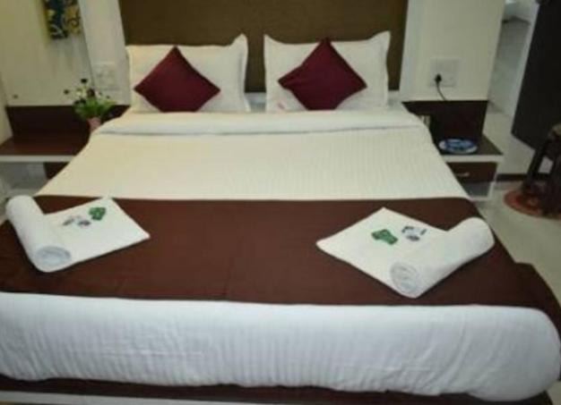 Mahabaleshwar Hotel | The Royal Crest Inn