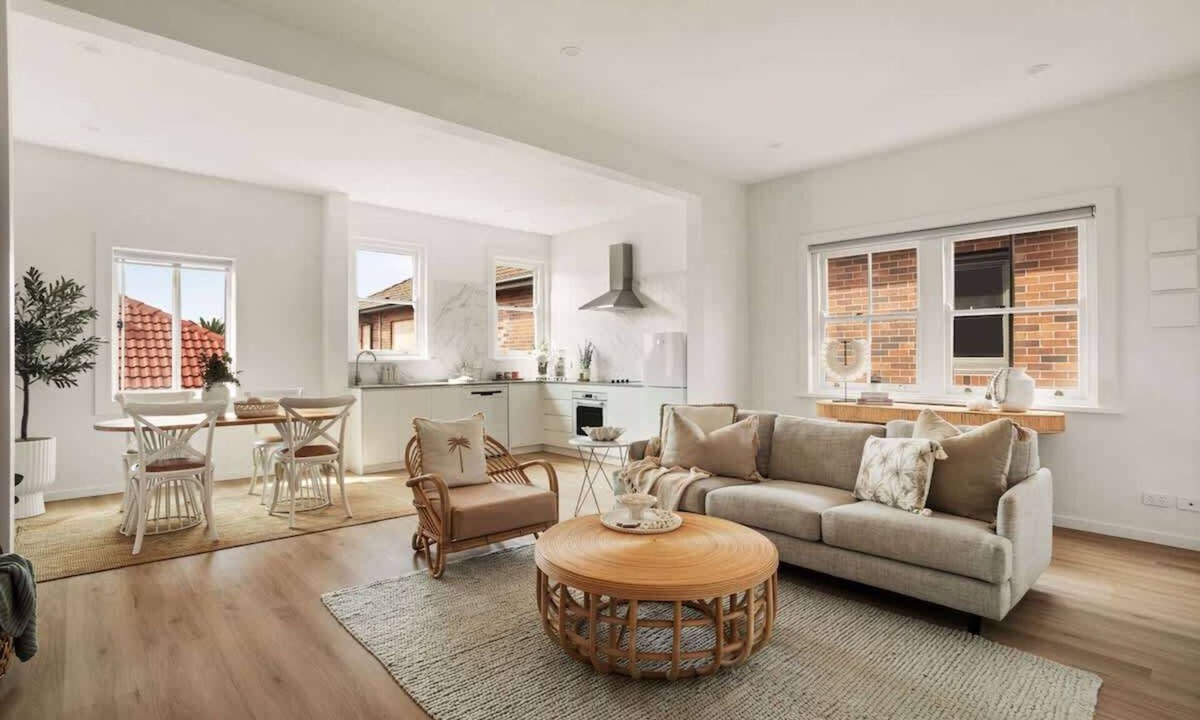 Bronte Apartment | The Tide - Coastal Walk from Bronte to Bondi
