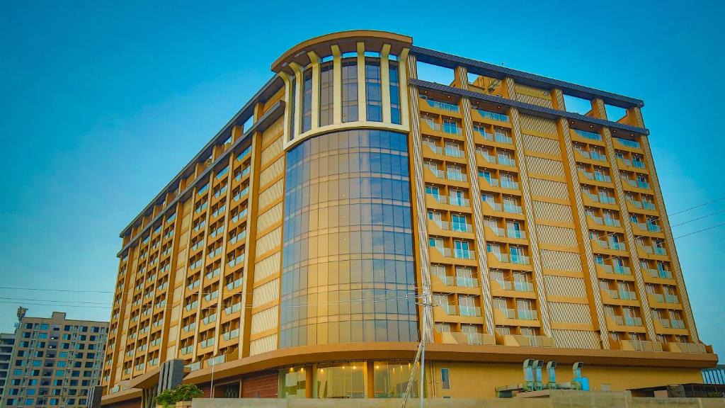 Dumas Hotel | The Weekend Address