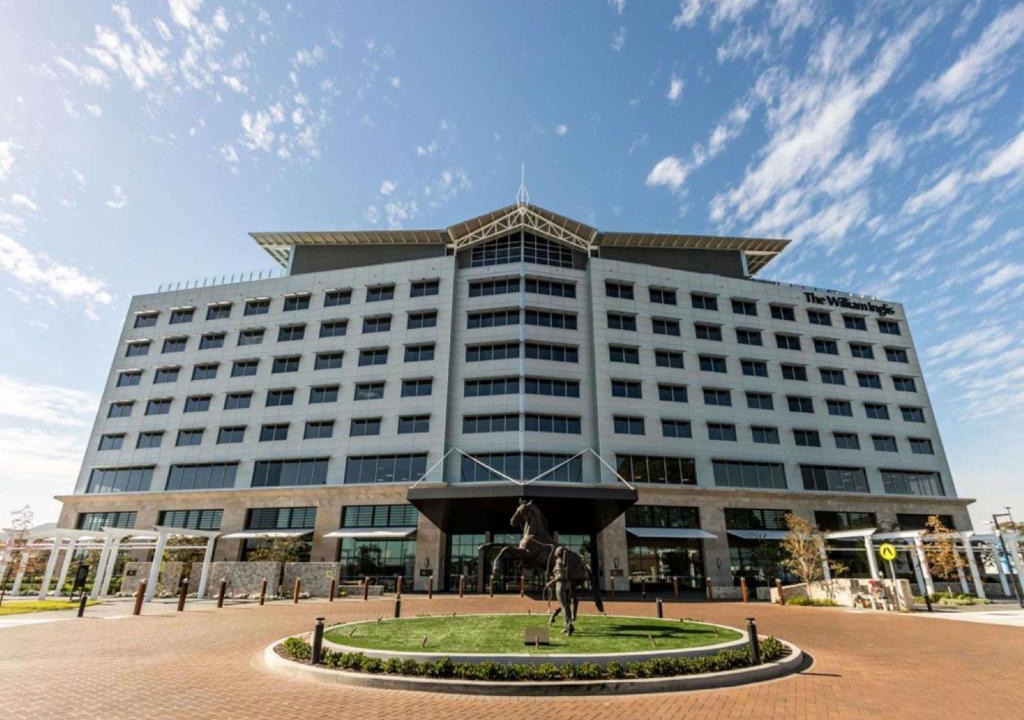 Warwick Farm Hotel | The William Inglis Mgallery