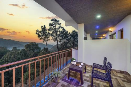 Kumarhatti Hotel | TreeHouse Kasauli Operated By Splendid Hotels I Vacations I Family Groups & Events I Forest Treks I Memories I