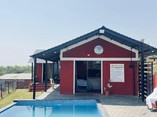 Hatkalangda Villa | V Farms