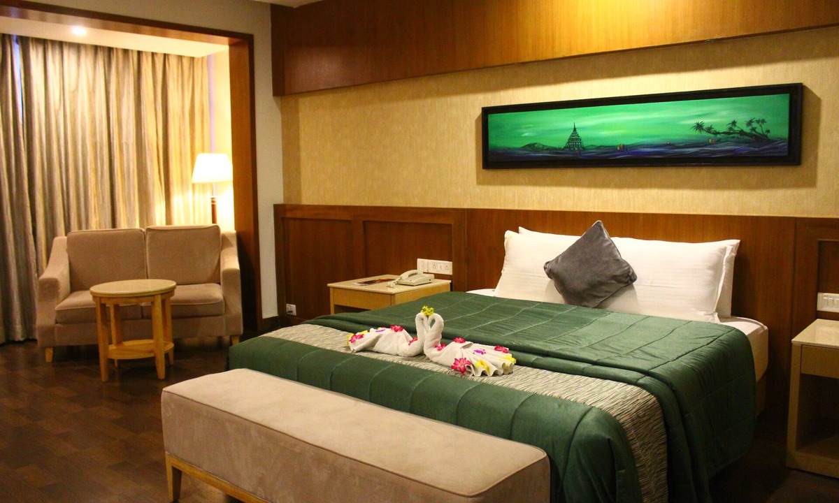Injambakkam Hotel | VGP Golden Beach Resort