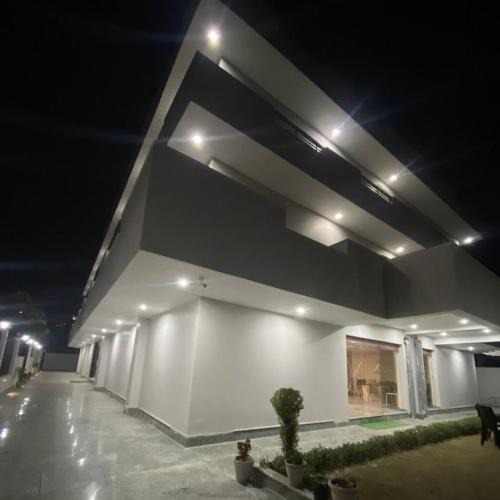 Greater Noida Hotel | Vihaan Hotels