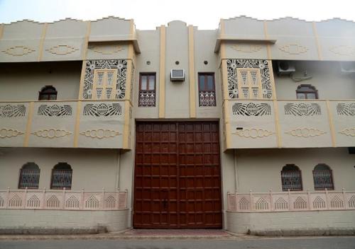 Varanasi House | Vijaigarh Kothi - Heritage boutique