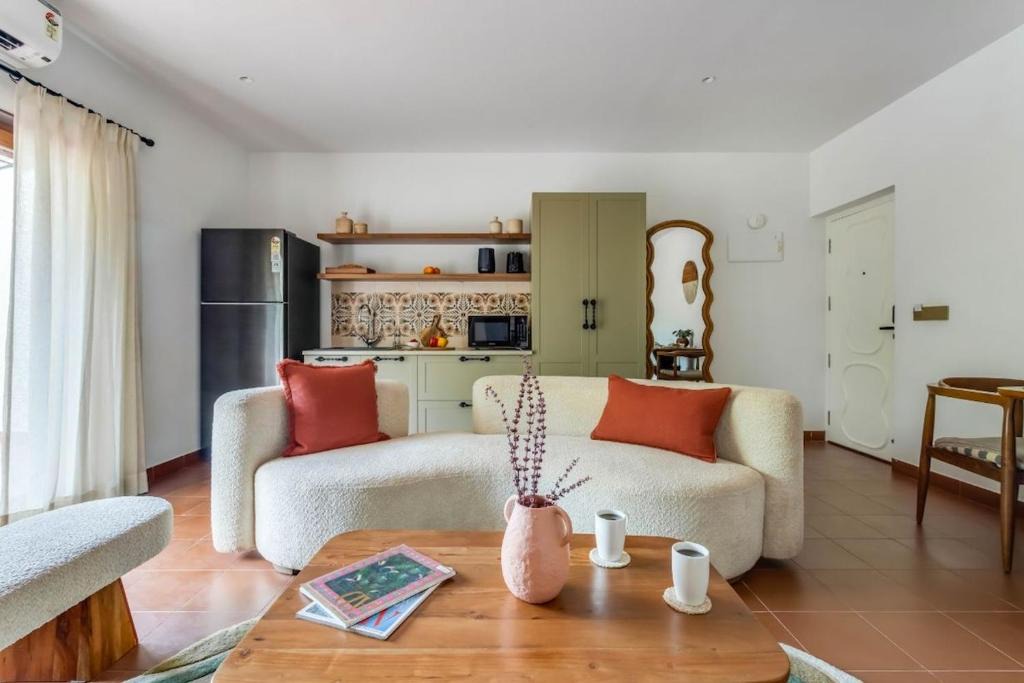 Nerul Apartment | Villaggio Felicita B204 by tisyastays Luxe 1BHK