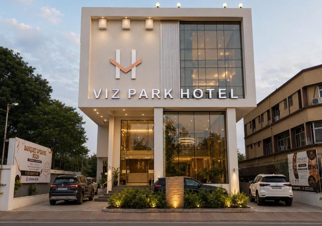 Anand Hotel | Viz Park Hotel - Business Hotel & Banquet, GIDC Anand