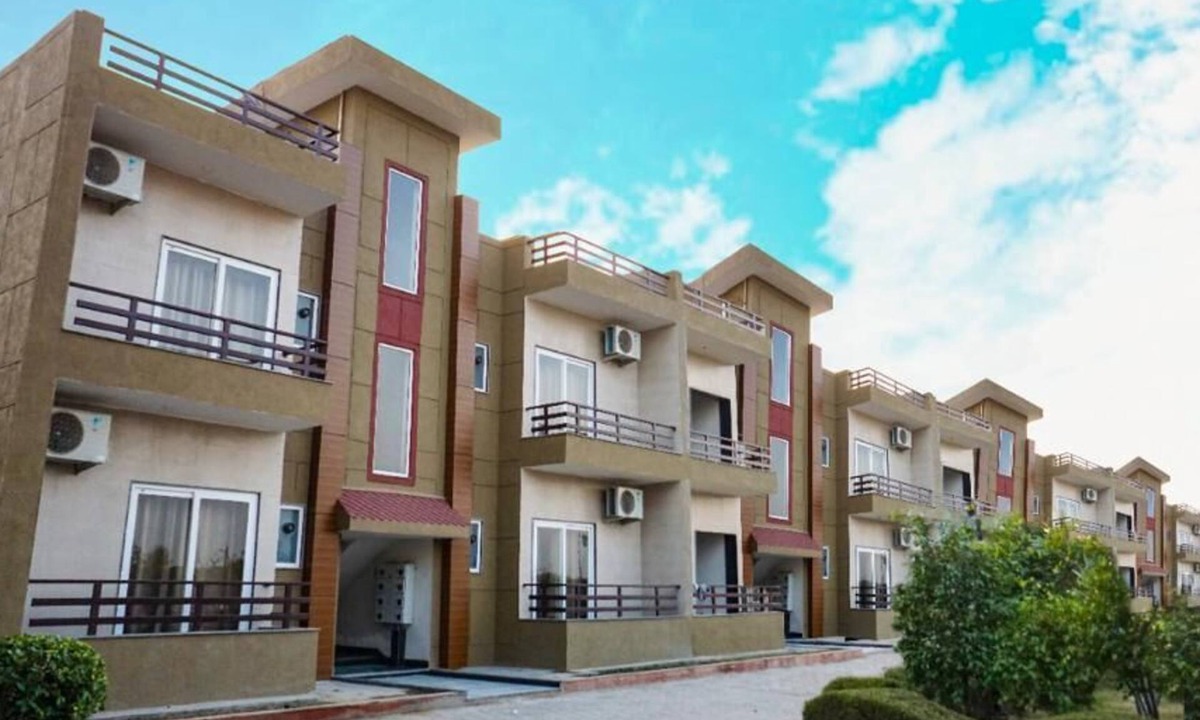 Vrindavan Hotel | Vrinda Anandam Resorts