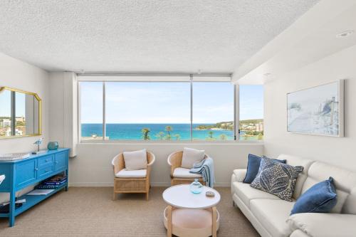 Manly Apartment | Wake Up to the Ocean: 1-Bed with Pool & Views