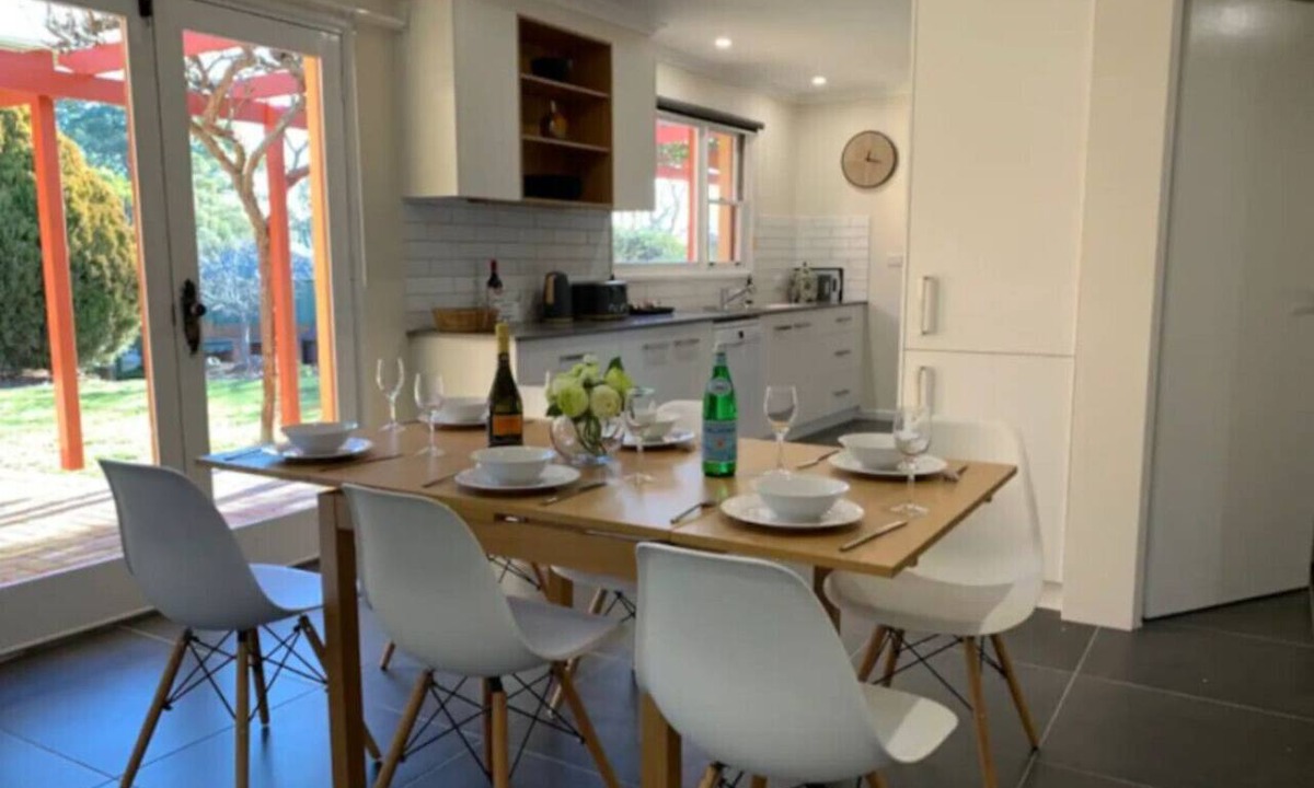 Scullin Apartment | Warm and Spacious 5BR Home w/WIFI&Multiple Parking