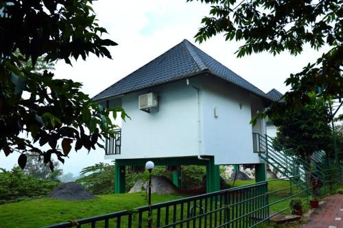 Khattalwada Bed & Breakfast | Wayanad Cave N Pillar Resort