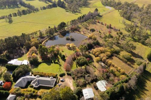 Glenquarry House | Wayside Zenhill Retreat Bowral Event & Farm