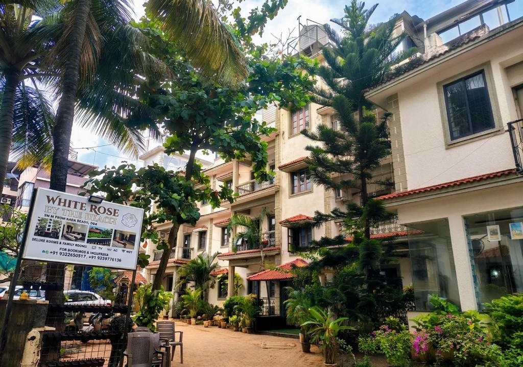 Baga Hotel | White Rose By The Beach