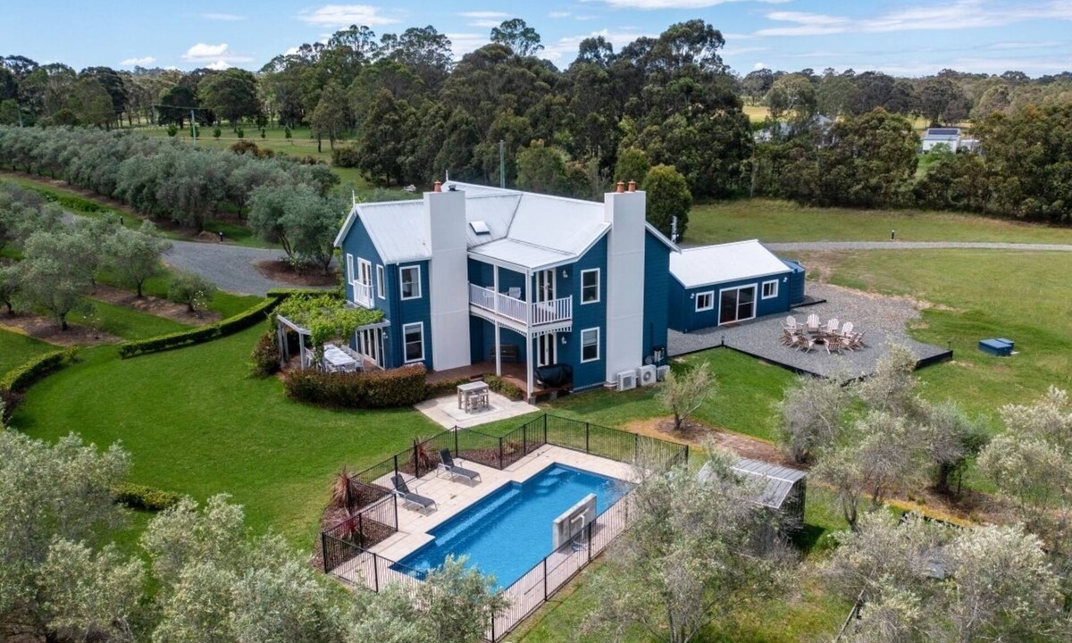 Lovedale House | Wilderness Grove Estate - Lovedale