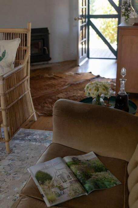 Taralga House | Woolbrook Cottage - Charming 1890's Heritage
