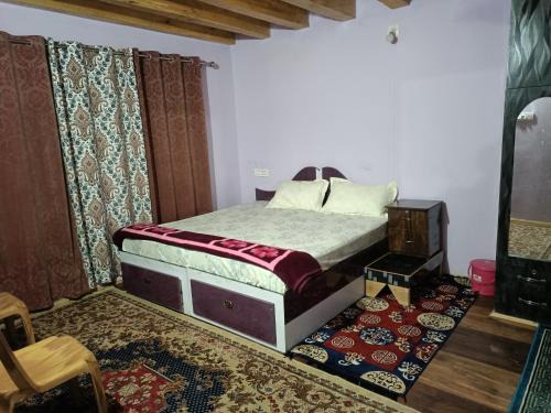Kargil House | Zanskar Homestay and Camping