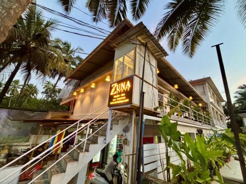 Morjim Hotel | Zuna Stayz Morjim Goa
