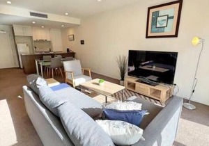 Bright in Braddon! 1 bd 1bth Apt
