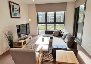 Bright in Braddon! 1 bd 1bth Apt
