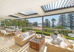 Carabella, Palm Beach. Beach views & short walk to the beach. 6 night min stay