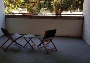 Green Square City Fringe Apartment
