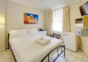 Neutral Bay Lodge