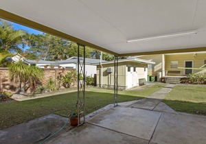 PATONGA SUNSET - WATERFRONT HOLIDAY HOUSE