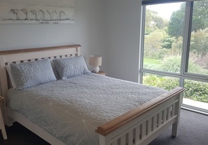 TULLYNEAR- Flinders Beach House in Flinders