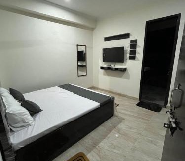 South City I House | 1 BHK for Rent with 0 Brokerage in Sector 52 Gurgaon