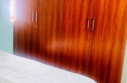 Benaulim Apartment | 1 Bhk luxurious Spacious Stay Nr Benalium beach With 3 Balconies and Reserve Parking with Private Entry