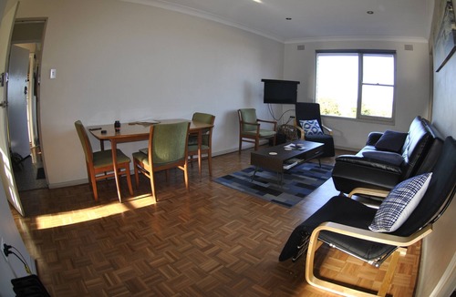 Wollongong CBD Apartment | 2 Bedroom Apartment