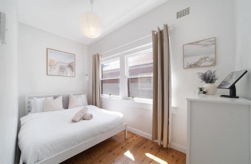 Bondi Apartment | 2B Bondi Paradise, 2 separate Queen Beds, Secure Car Parking