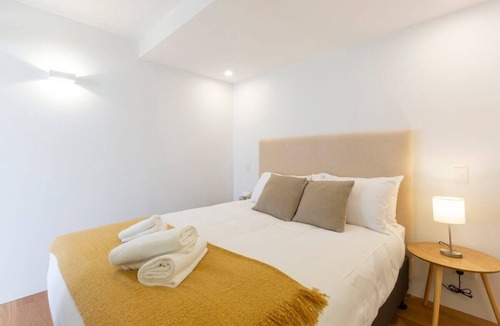 Greenwich Apartment | 2BDR New Apt - Near RNSH & St Leonards