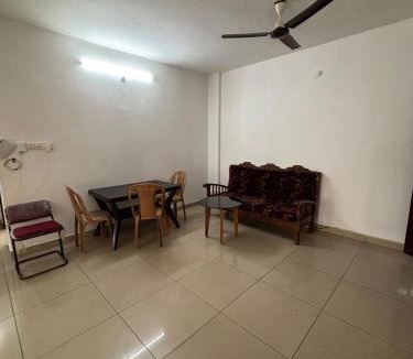 Manipala Apartment | 2BHK Furnished flat in Mahalasa Emerald