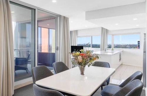 Zetland Apartment | 2BR Defries Avenue, Zetland, New South Wales