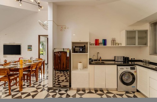 Nerul Apartment | 2BR w Rooftop Pool in North Goa Close to Beaches