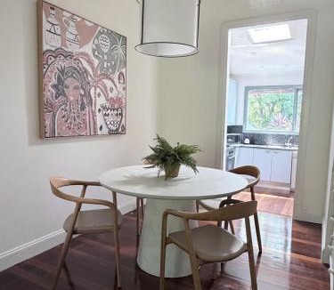 Annandale House | 3 Bedroom Annandale Retreat 10 Min to Sydney City