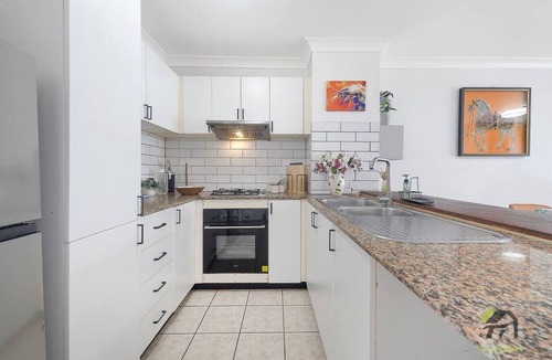 Auburn Apartment | 3 Bedrooms+1 study at the heart of Auburn