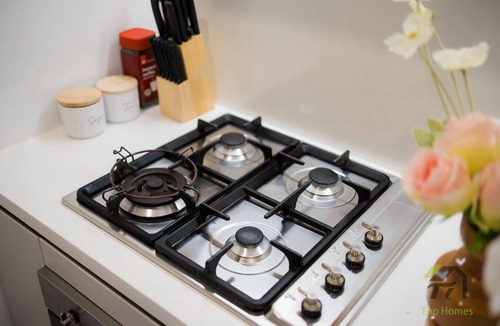 Arncliffe Apartment | 3 Bedrooms apartment located in Arncliffe