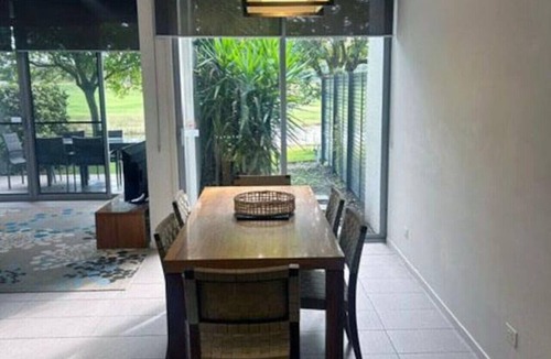 Magenta Shores House | 3BR Golfside Villa | Pools, Tennis & Relaxation