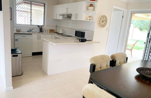 Kingswood House | 3BR House Games & Blue Mtns