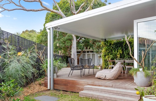 Maroubra House | 4-Bed Coastal Family Vacation Haven with Garden