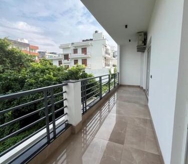 Gurugram Apartment | 4 BHK Serviced Apartment in Gurugram