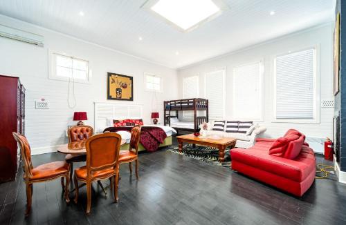 Spencer House | 6BD Room Near Hawkesbury River