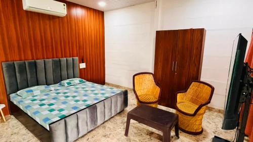 Nathdwara House | 7 Shades farm & Resort