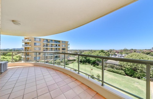 Rockdale Apartment | 810 At The Plaza