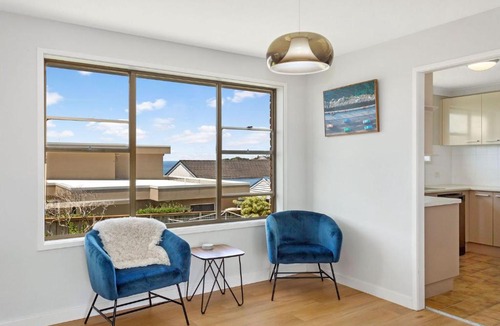 Forster House | 86 Becker Road