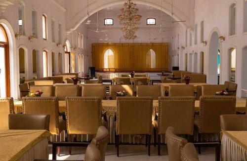 Kashipur Hotel | A Mansion